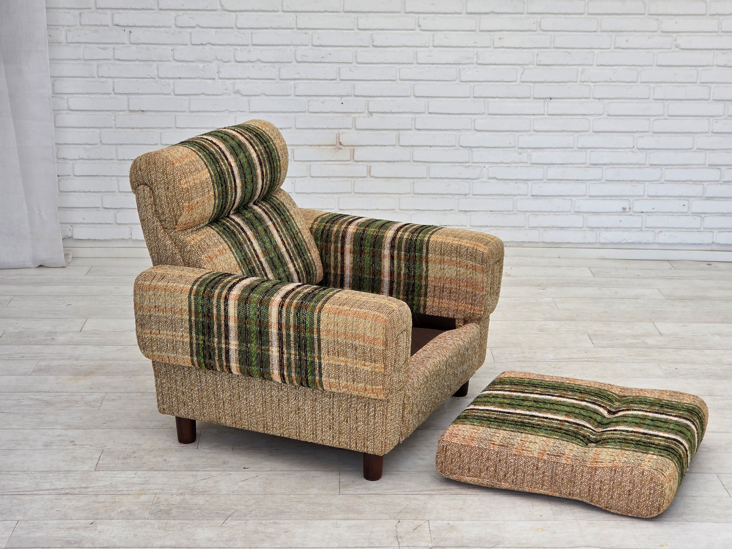1980s, Danish club chair by Nisbo Horsens, furniture wool.