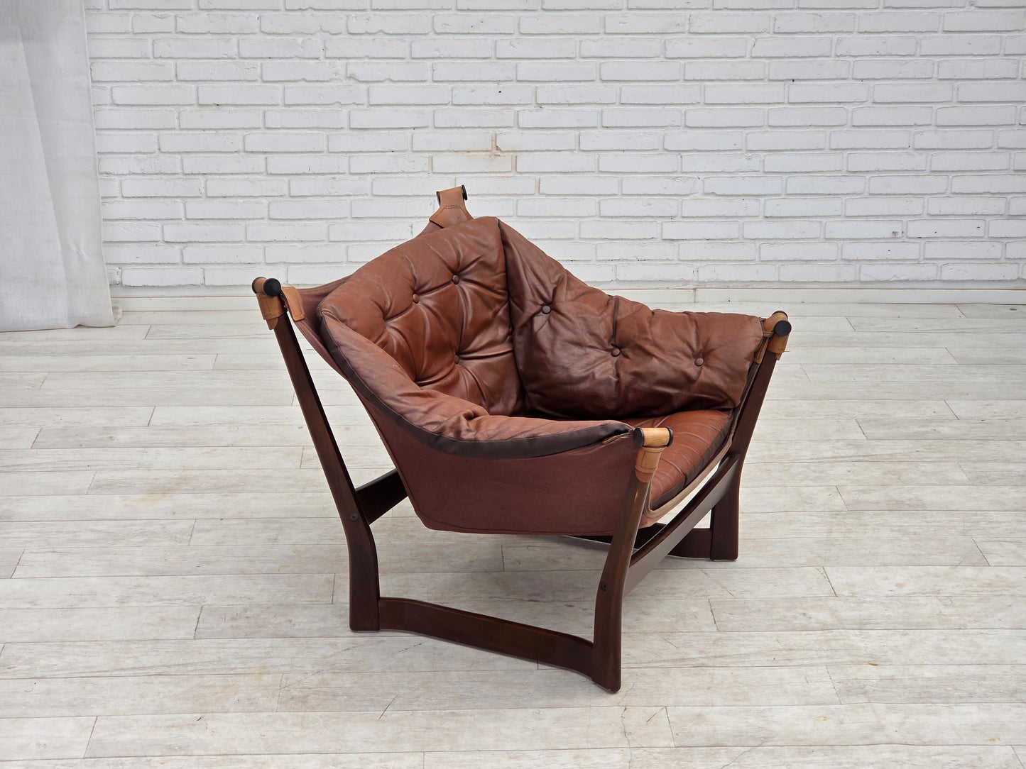 1970s, Norwegian design by Tormod Alnaes, "Trega" loungechair.
