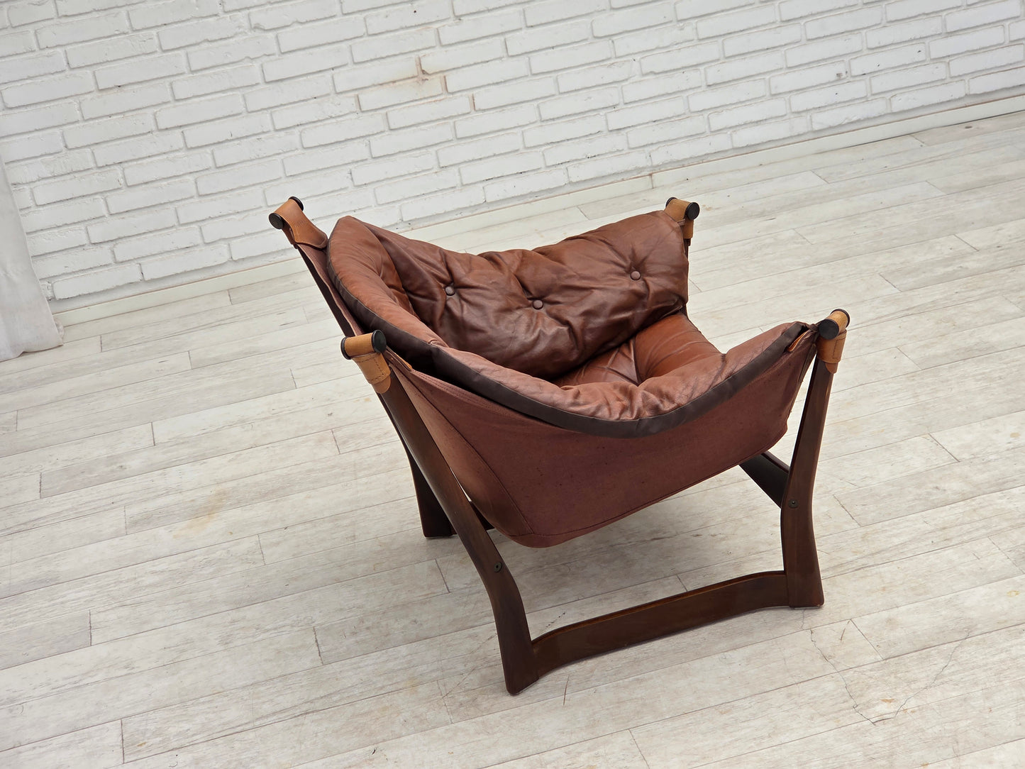 1970s, Norwegian design by Tormod Alnaes, "Trega" loungechair.