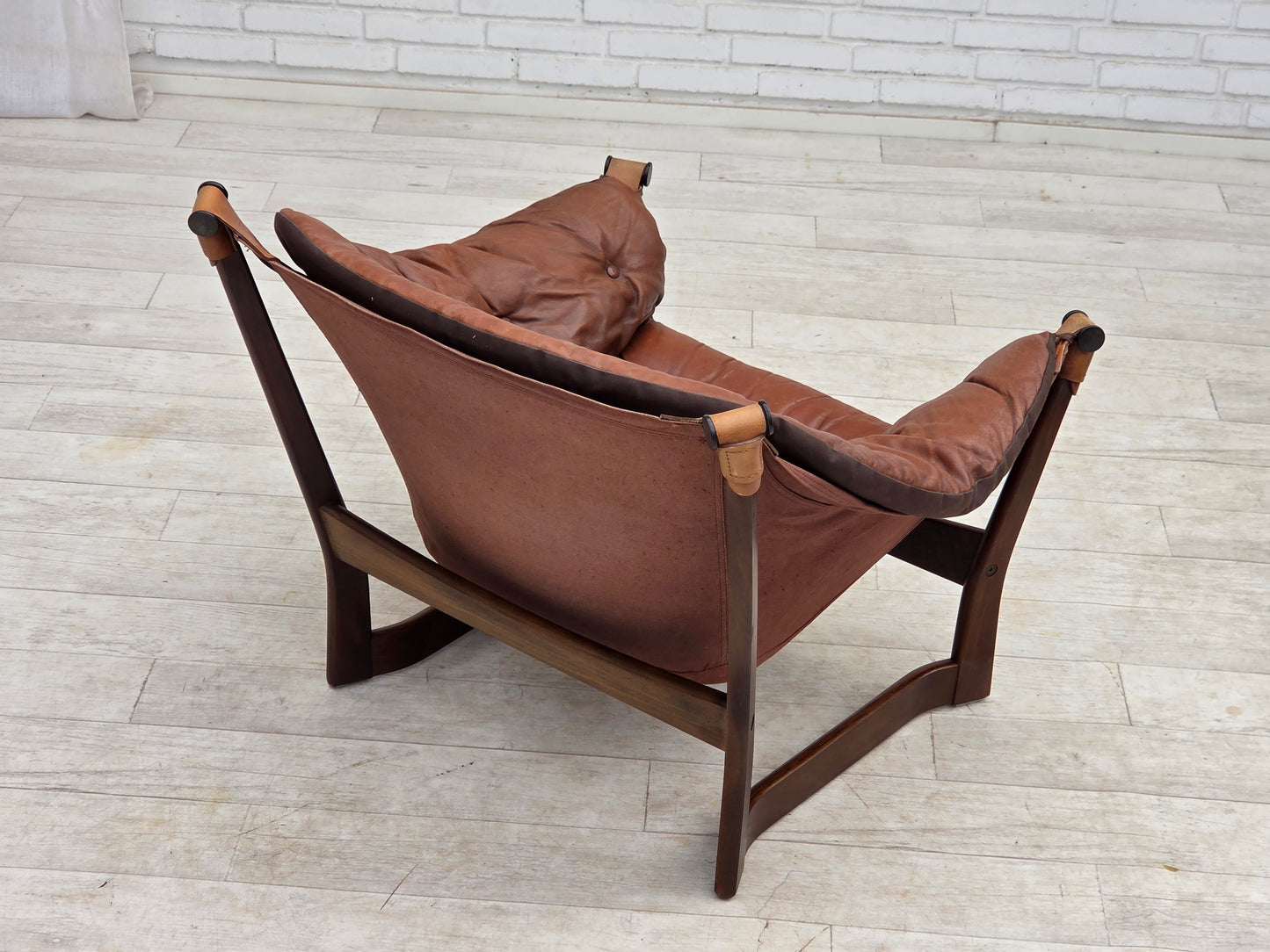 1970s, Norwegian design by Tormod Alnaes, "Trega" loungechair.