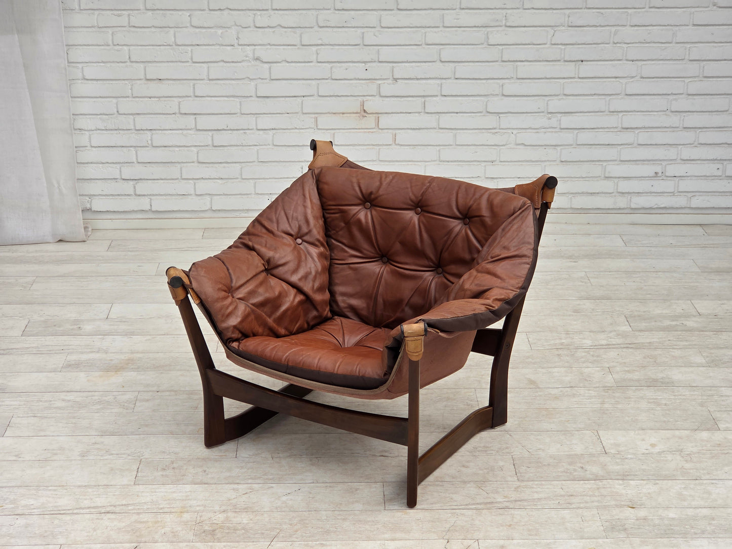 1970s, Norwegian design by Tormod Alnaes, "Trega" loungechair.