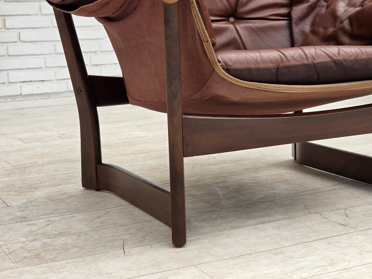 1970s, Norwegian design by Tormod Alnaes, "Trega" lounge chair.