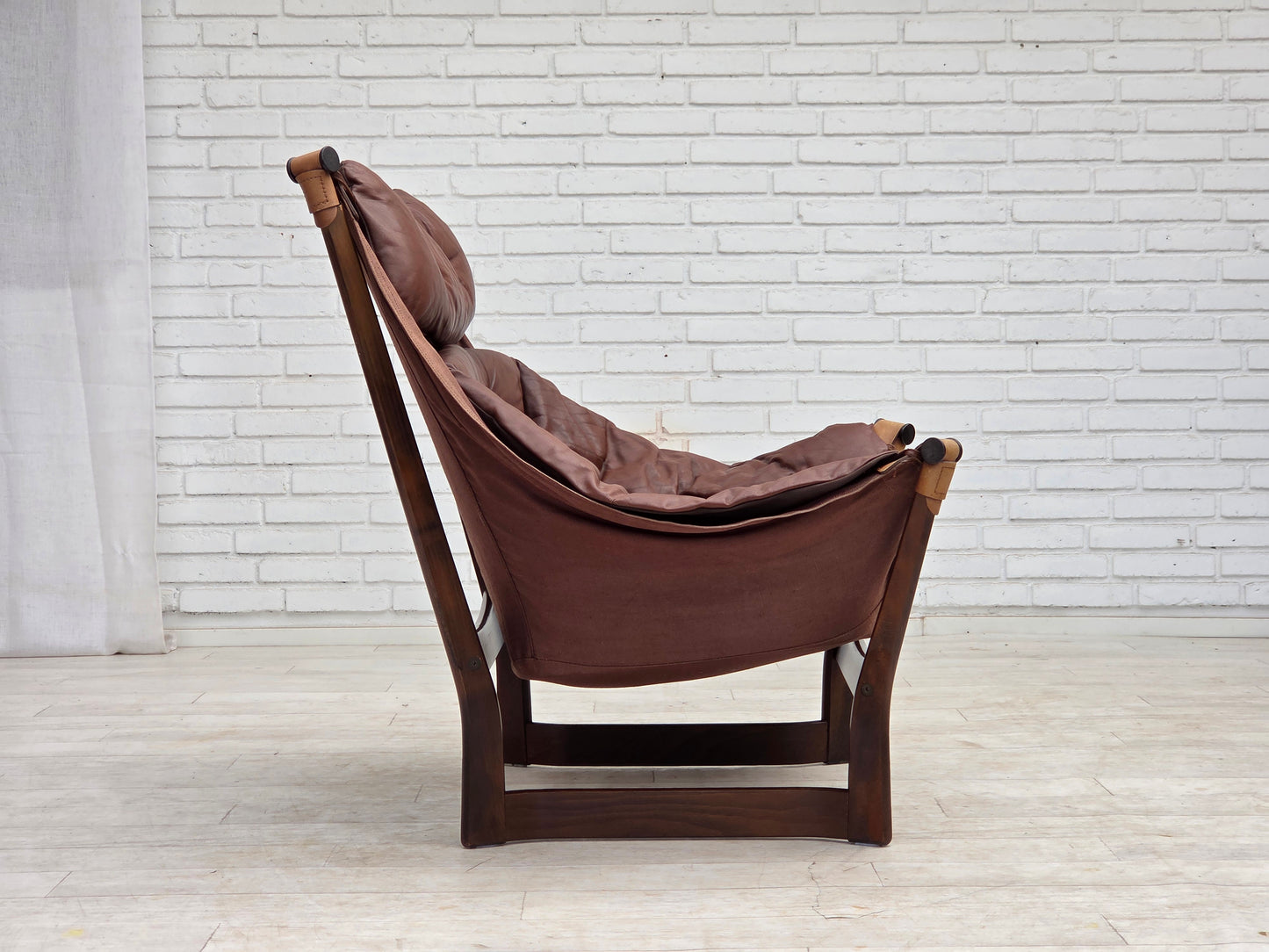 1970s, Norwegian design by Tormod Alnaes, "Trega" lounge chair.