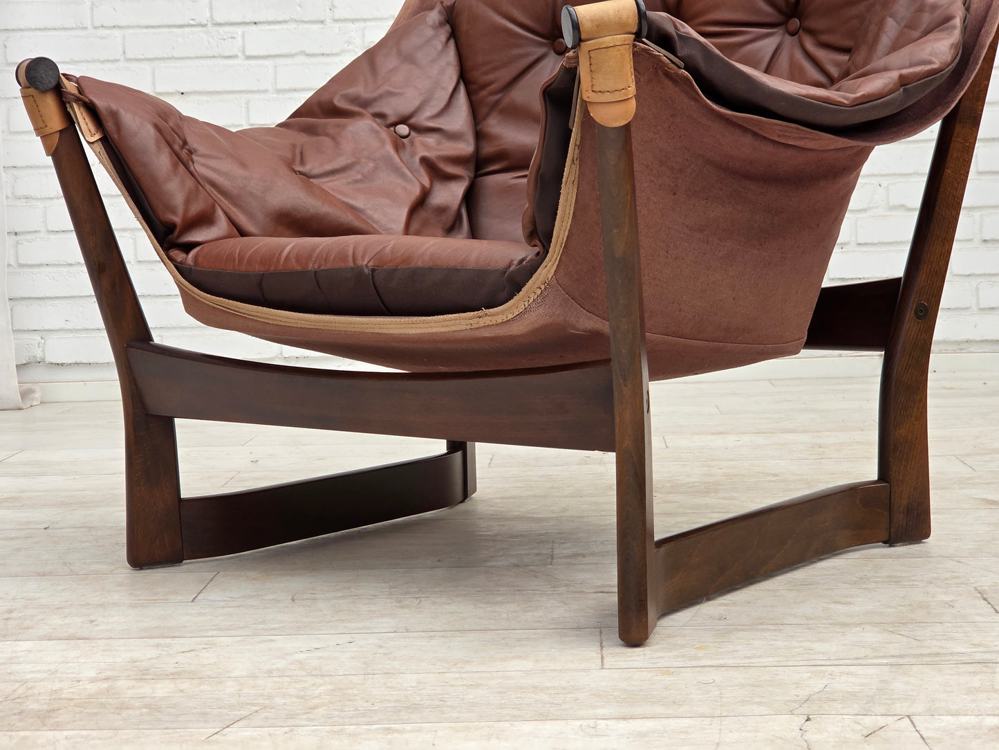 1970s, Norwegian design by Tormod Alnaes, "Trega" lounge chair.
