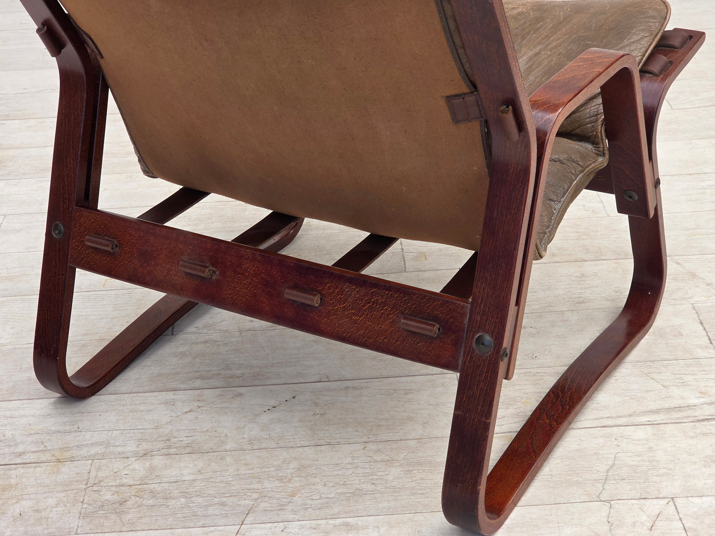 1970s, Norwegian lounge chair, furniture leather, bent wood.