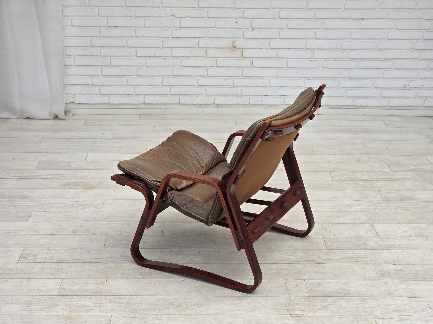 1970s, Norwegian lounge chair, furniture leather, bent wood.