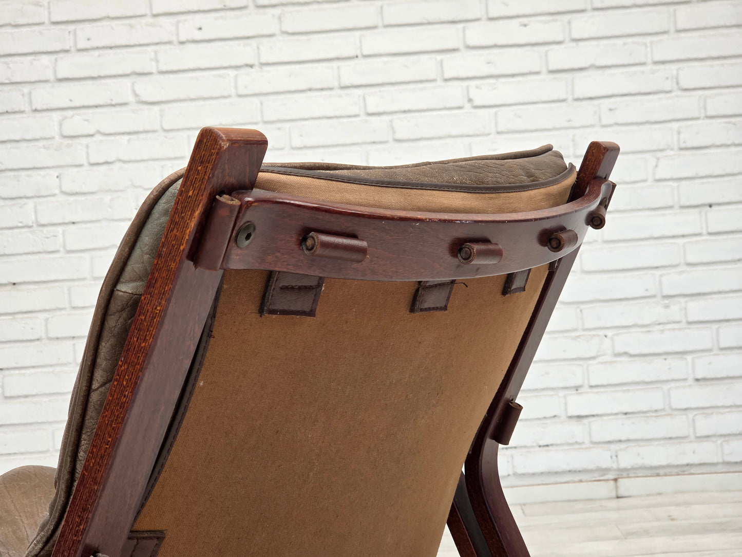 1970s, Norwegian lounge chair, furniture leather, bent wood.