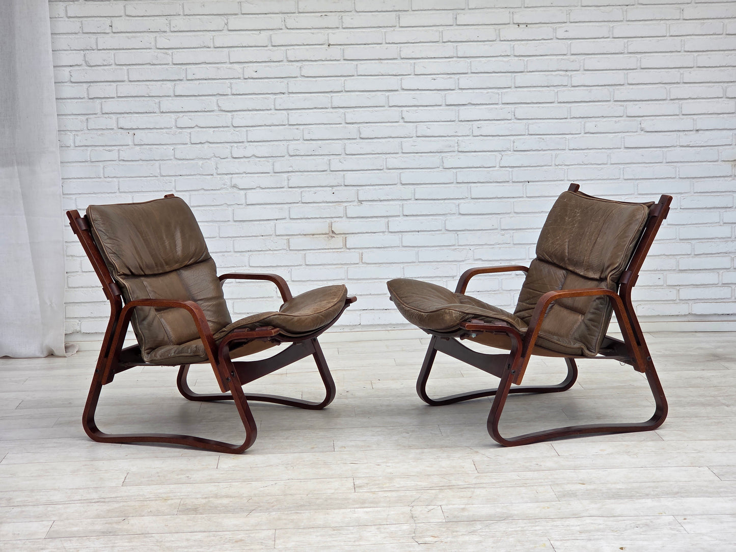 1970s, Norwegian lounge chair, furniture leather, bent wood.