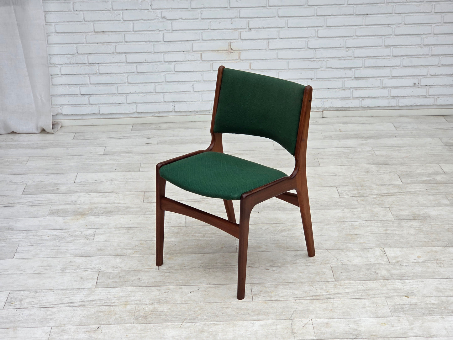 1960s, Danish design by Erik Buch, set of 4 dining chairs, model 89.