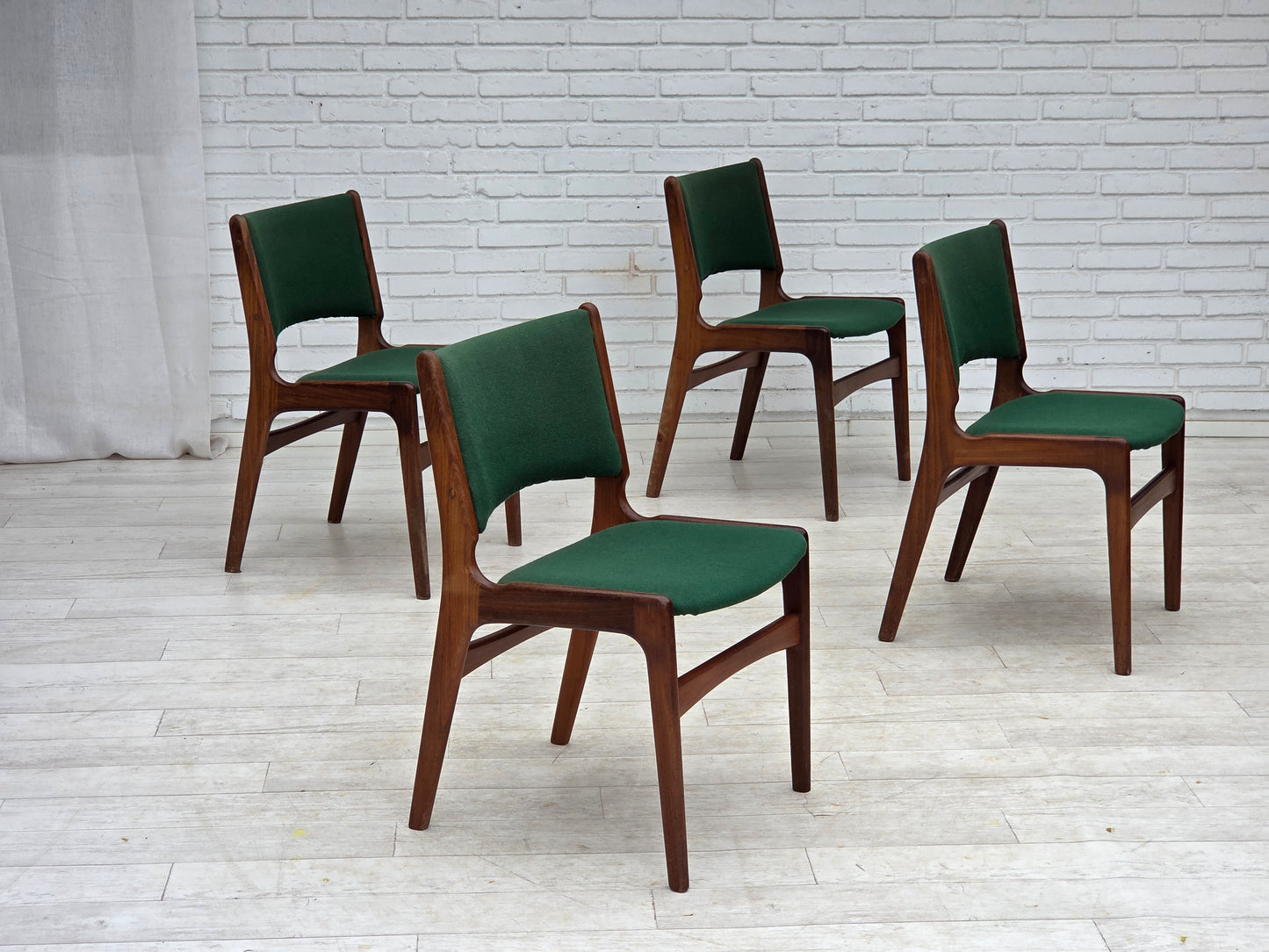 1960s, Danish design by Erik Buch, set of 4 dining chairs, model 89.