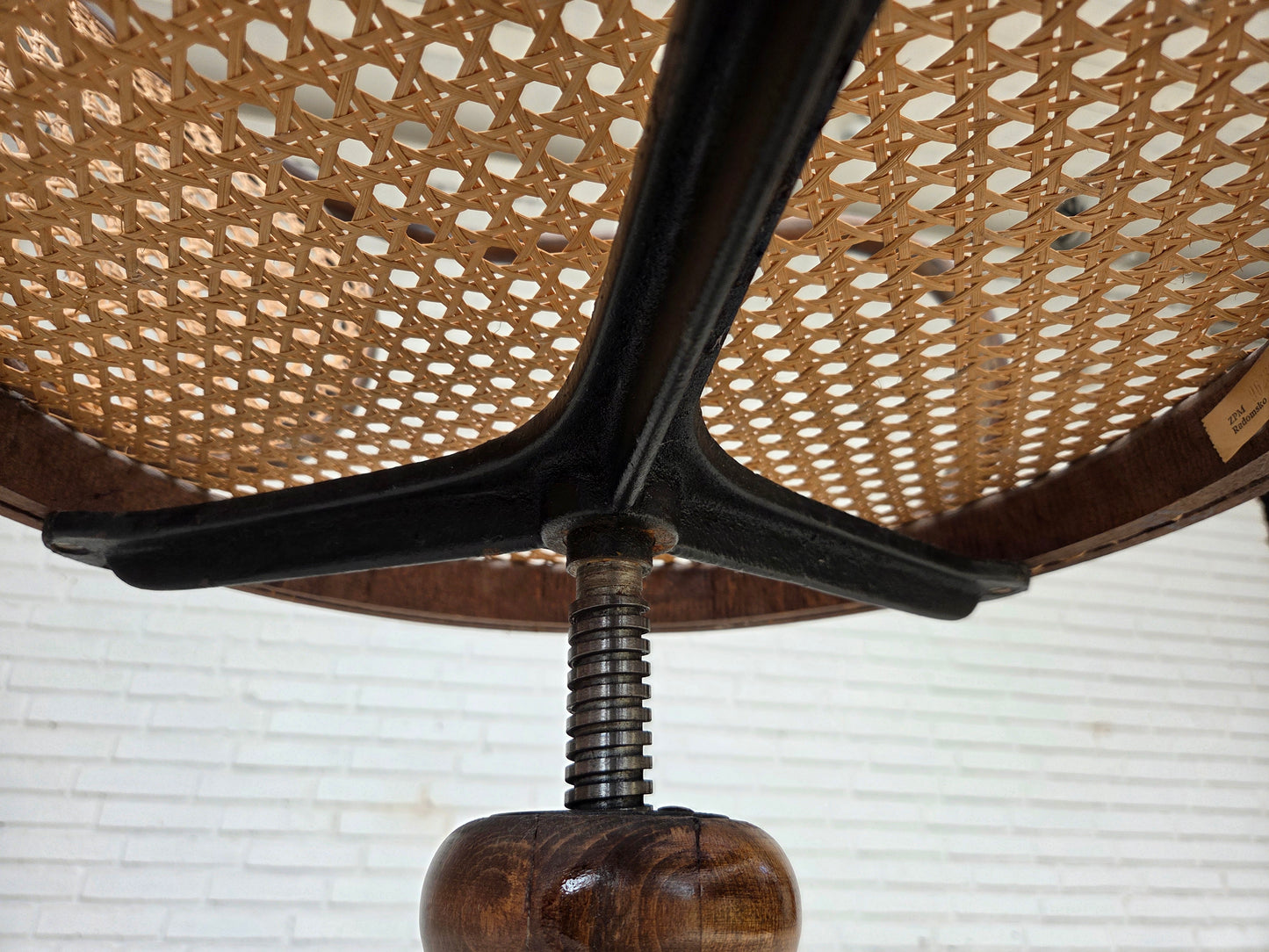 1950s, adjustable swivel armchair in Thonet style.