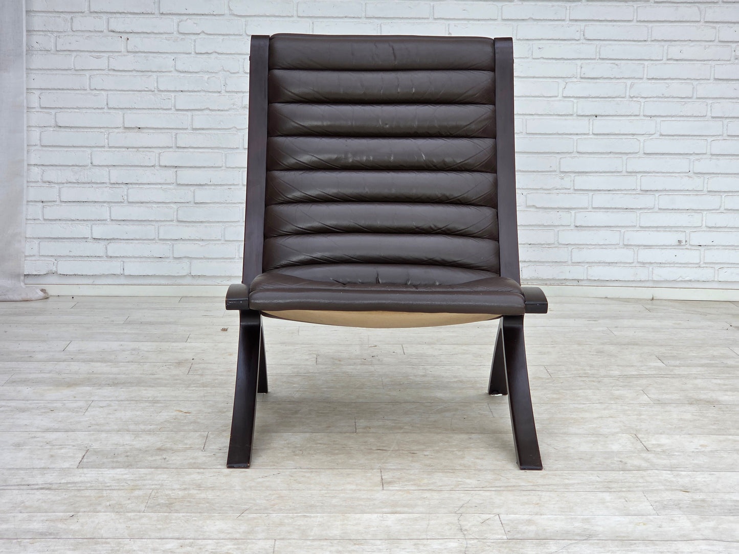 1970s, Danish chair by Peter Hvidt & Orla Mølgaard for Fritz Hansen.