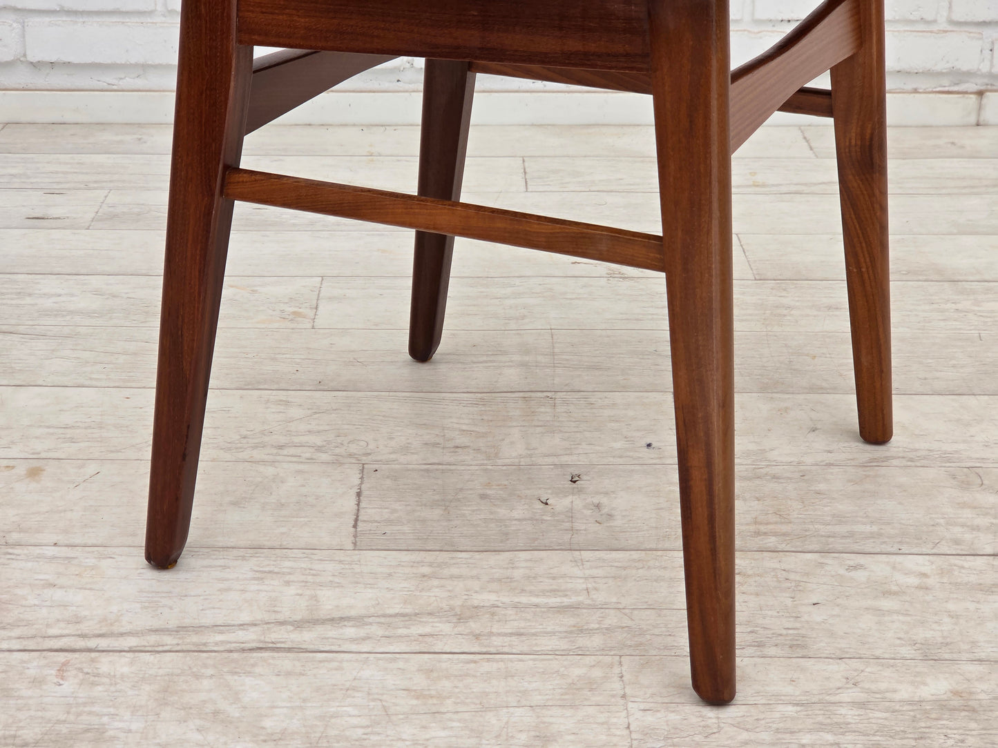 1970s, set of 4 Danish dining chairs by Findahl Møbelfabrik, solid teak wood.