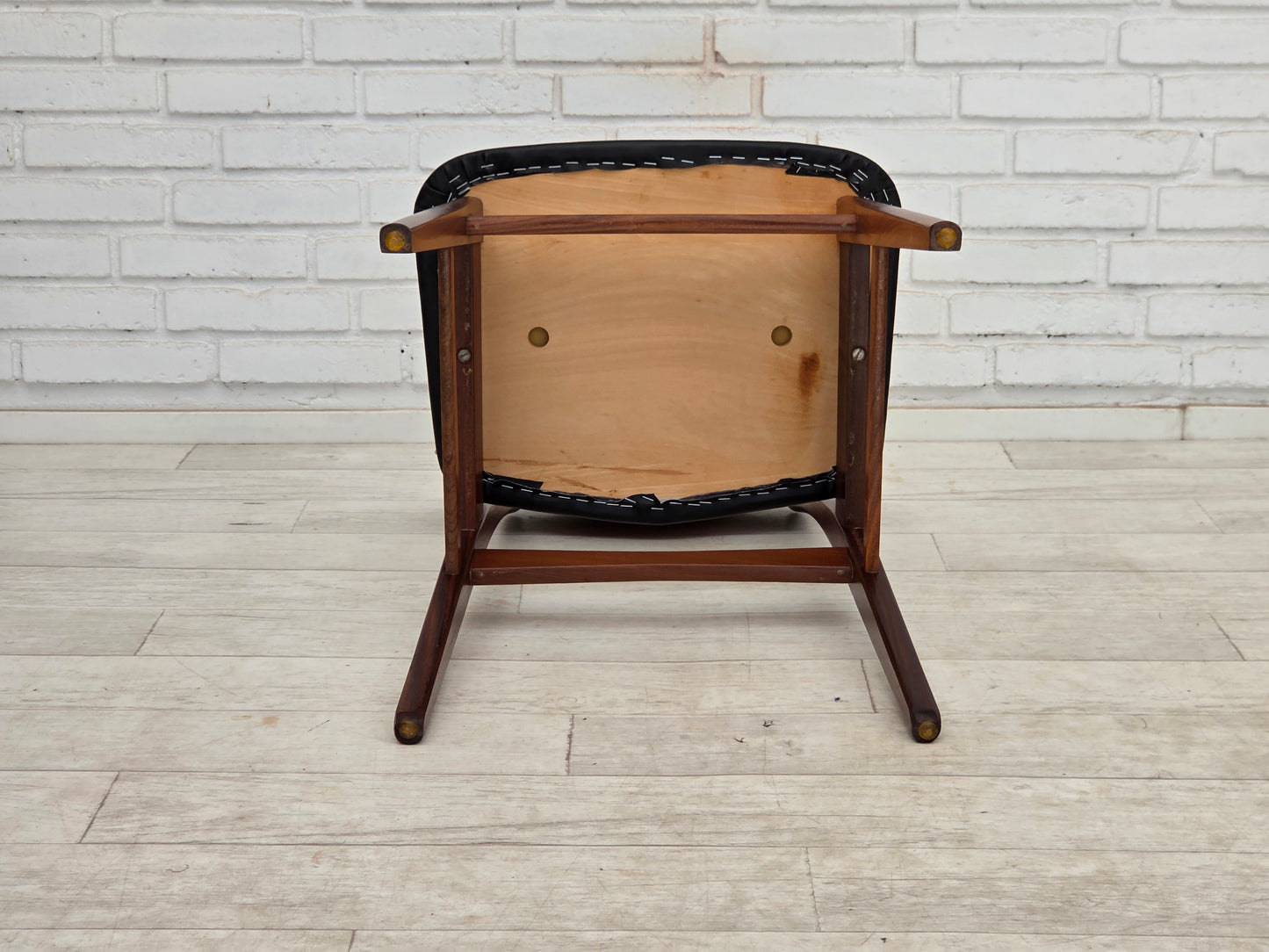 1970s, set of 4 Danish dining chairs by Findahl Møbelfabrik, solid teak wood.