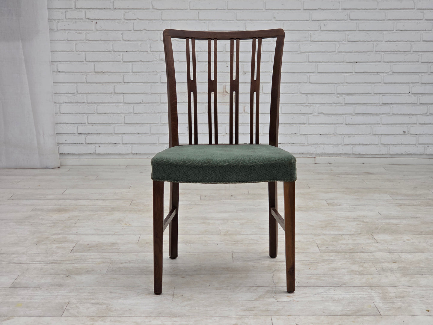 1960s, set of 6 Danish dining chairs, furniture wool, oak wood.