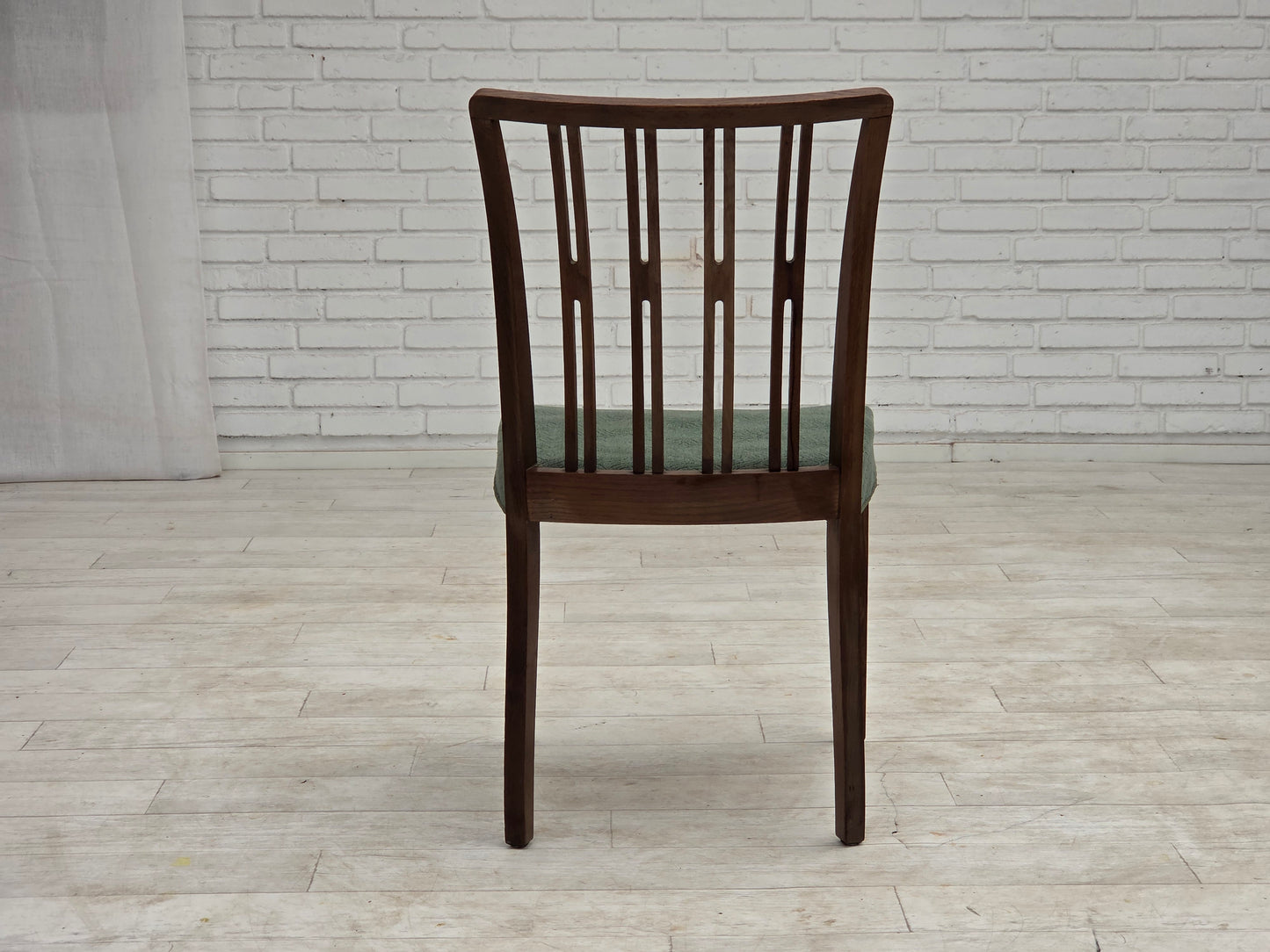 1960s, set of 6 Danish dining chairs, furniture wool, oak wood.