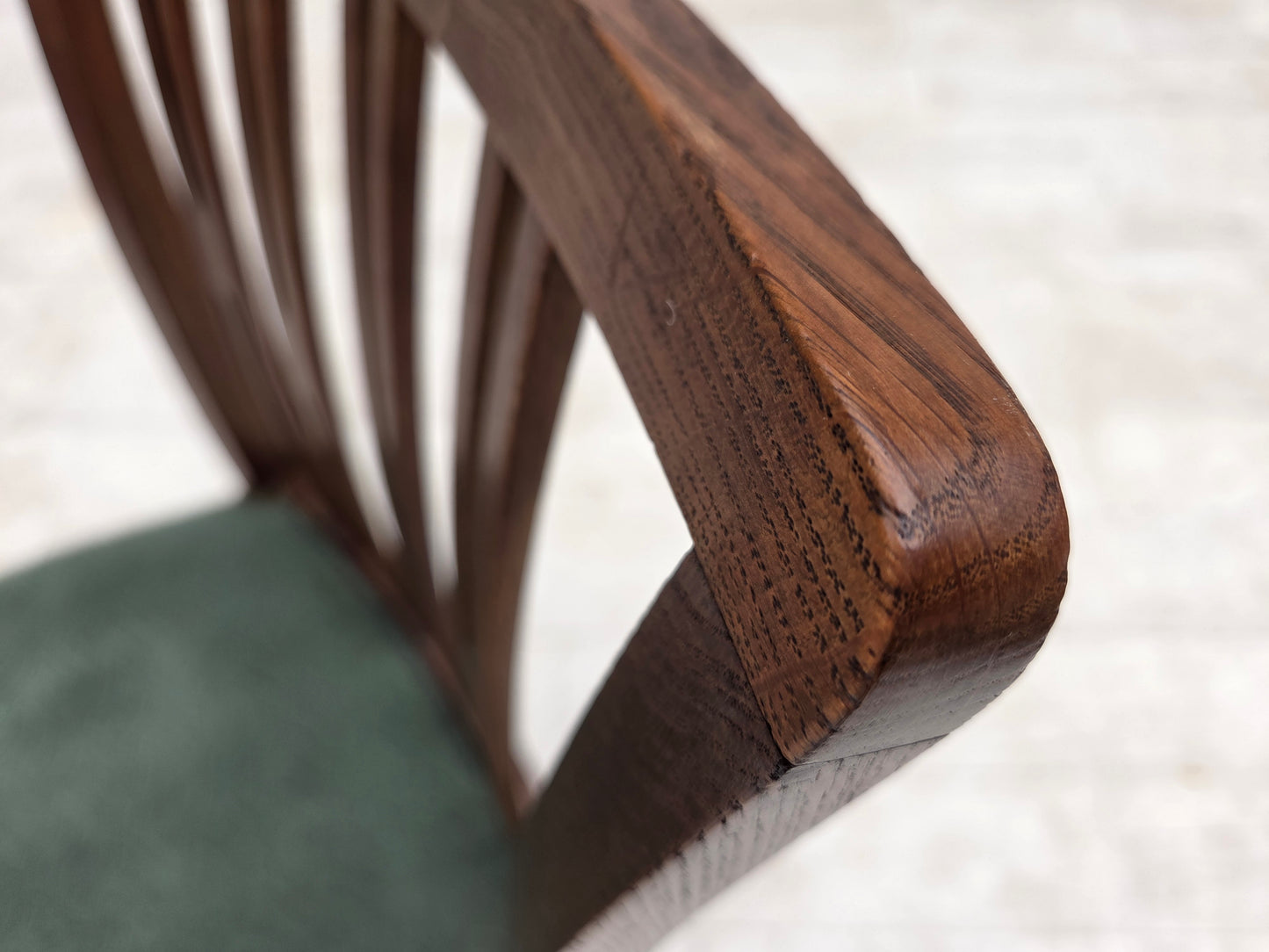 1960s, set of 6 Danish dining chairs, furniture wool, oak wood.