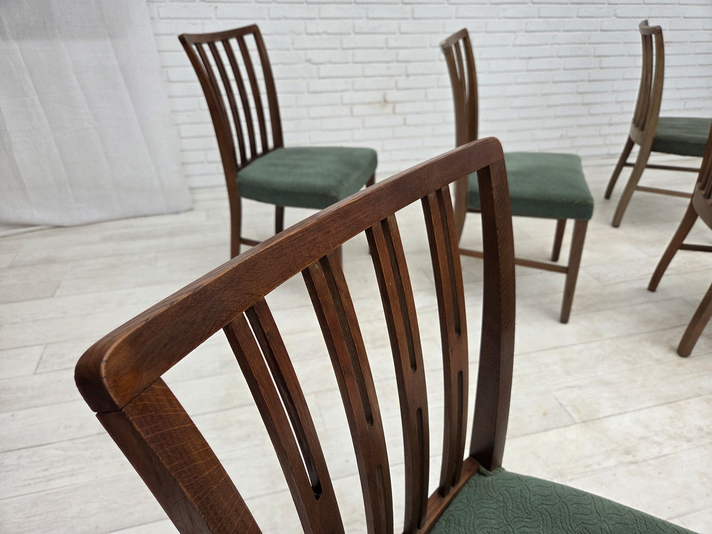 1960s, set of 6 Danish dining chairs, furniture wool, oak wood.