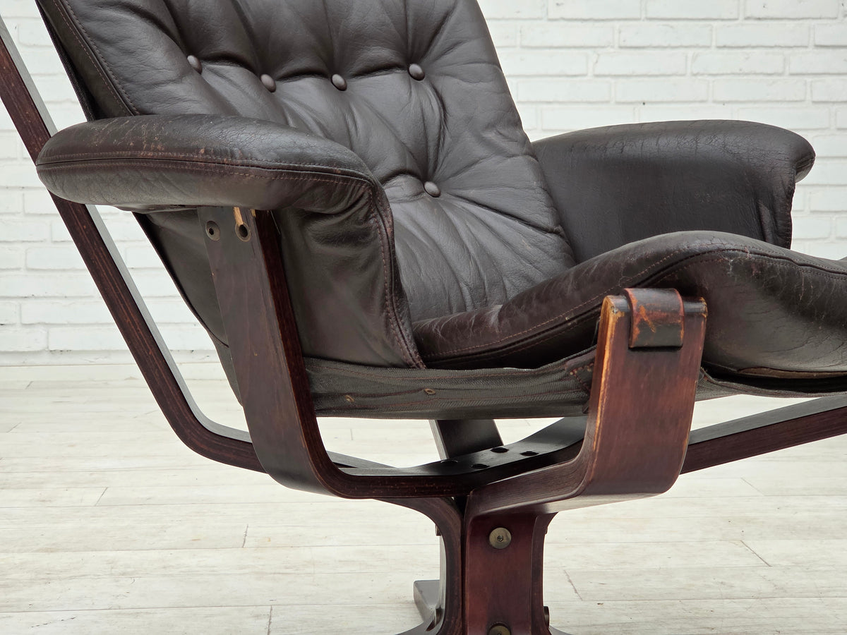 1970s, Norwegian chair by Sigurd Ressel, model "Falcon".