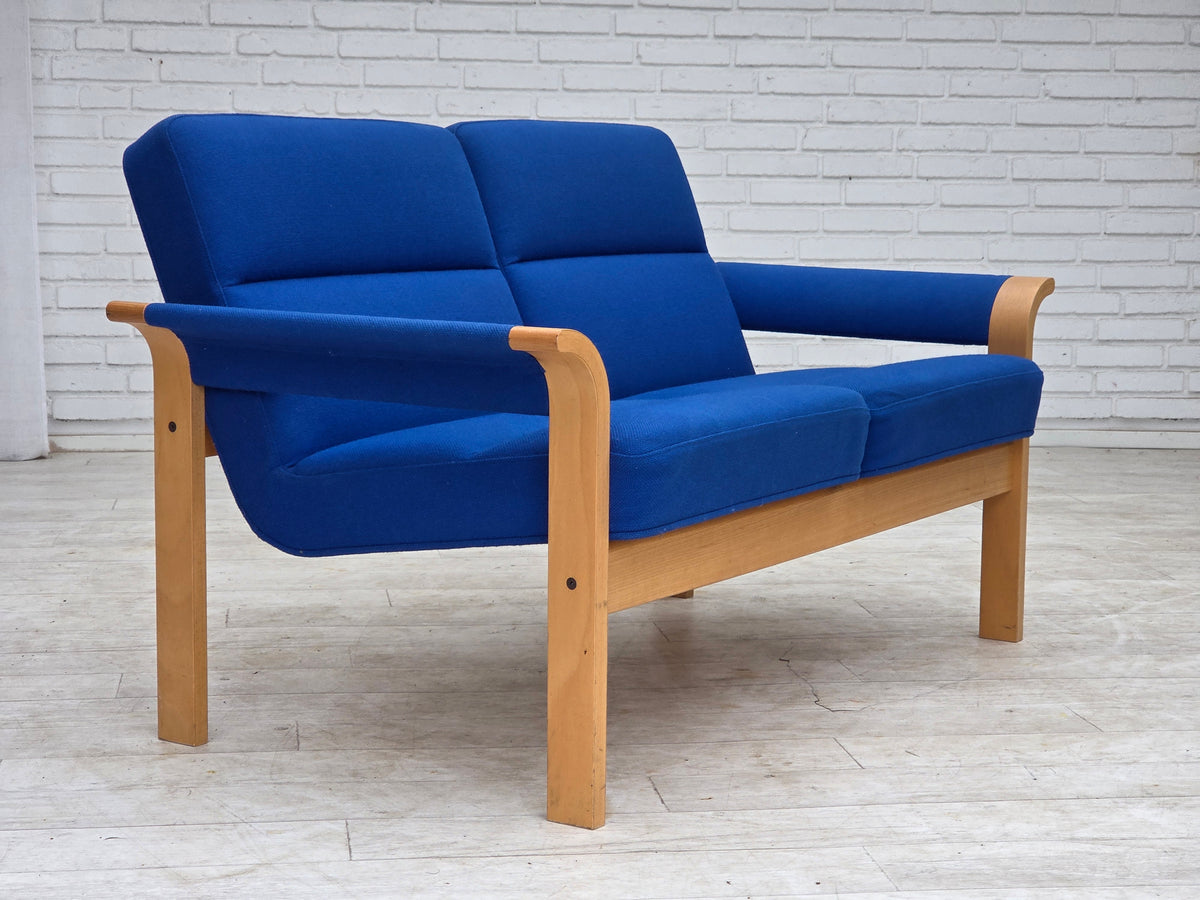 1970s, Danish design by Magnus Olesen, 2-seater sofa, furniture wool.
