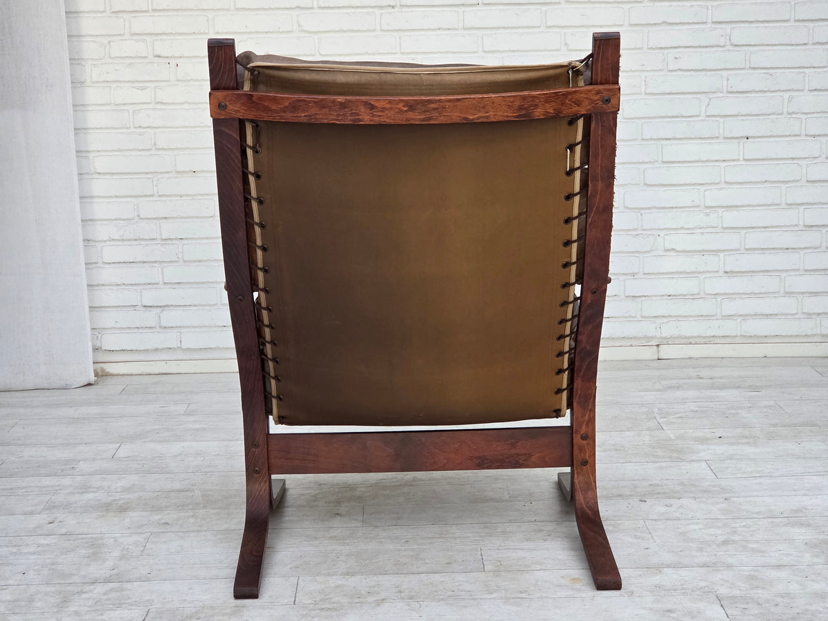 1970s, Norwegian design by Ingmar Relling, chair model "Siesta" with footstool.