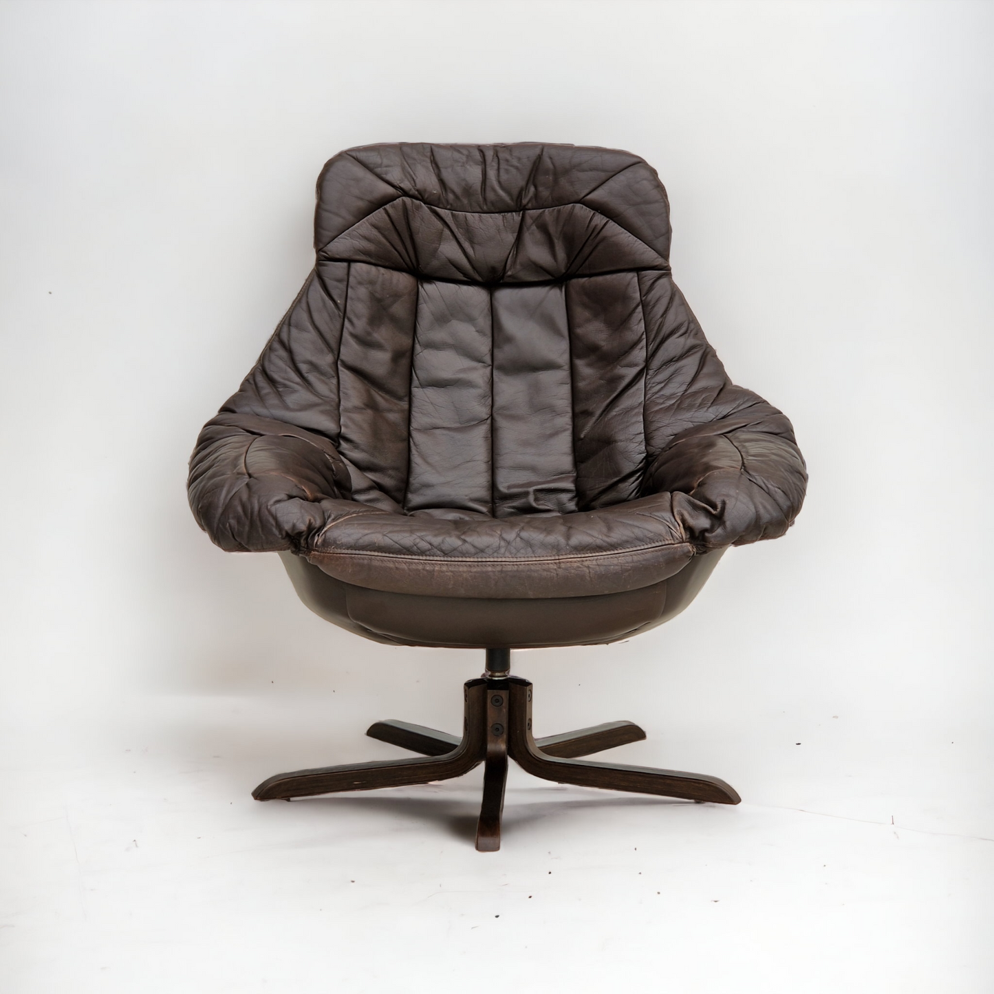 1970s, Vintage Danish leather armchair by H.W.Klein, original condition.