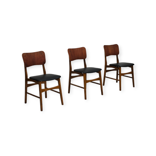 1960s, Danish design by Ib Kofod Larsen, set of 3 dining chairs model 62.