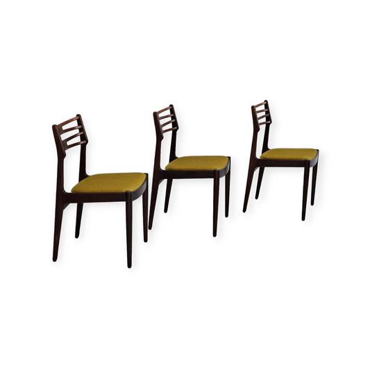 1970s, Danish design by Johannes Andersen, set of 3 dining chairs model 101, original condition.