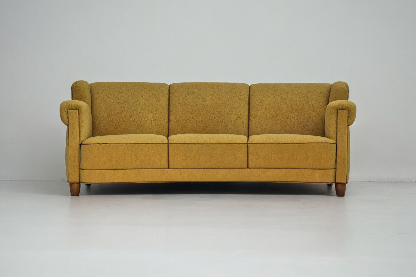 1960s, Danish 3-seater "Banana" sofa by Edmund Jørgensen, original condition.