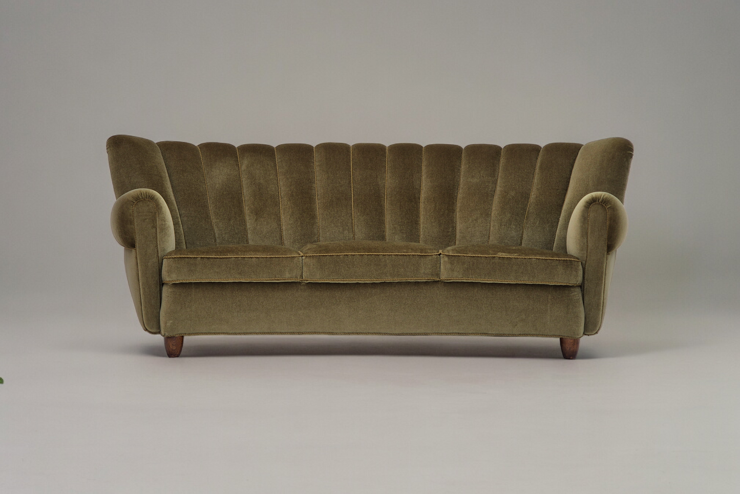 1960s, Danish 3-seater "Banana" sofa for Central Møbler Odense, original condition.